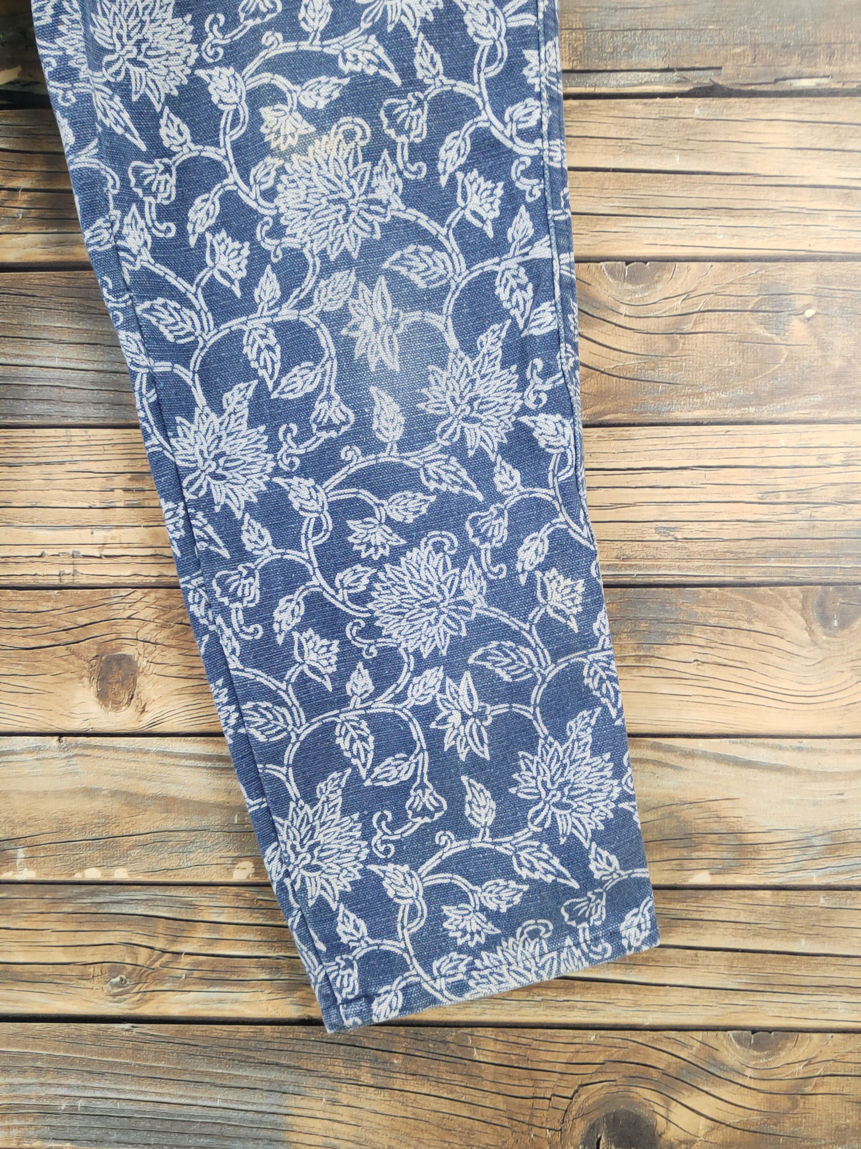 Japanese Brand Japan vintage art Blue Distressed Ripped denim Jeans #W1879 Size US 28 / EU 44 - 6 Thumbnail