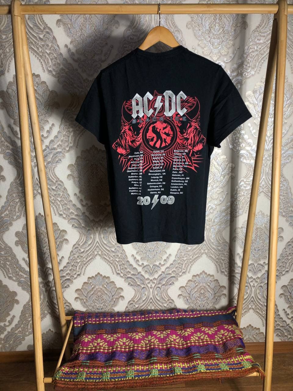 AC/DC × Vintage VERY RARE AC/DC ROCK N ROLL TRAIN TOUR BIG LOGO T-SHIRT Y2K Size US L / EU 52-54 / 3 - 3 Thumbnail