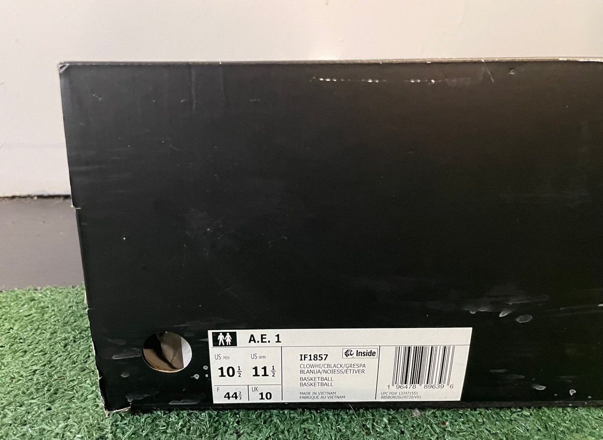 Adidas Adidas AE 1 stormtrooper size 10.5men/12women Size US 10.5 / EU 43-44 - 8 Thumbnail
