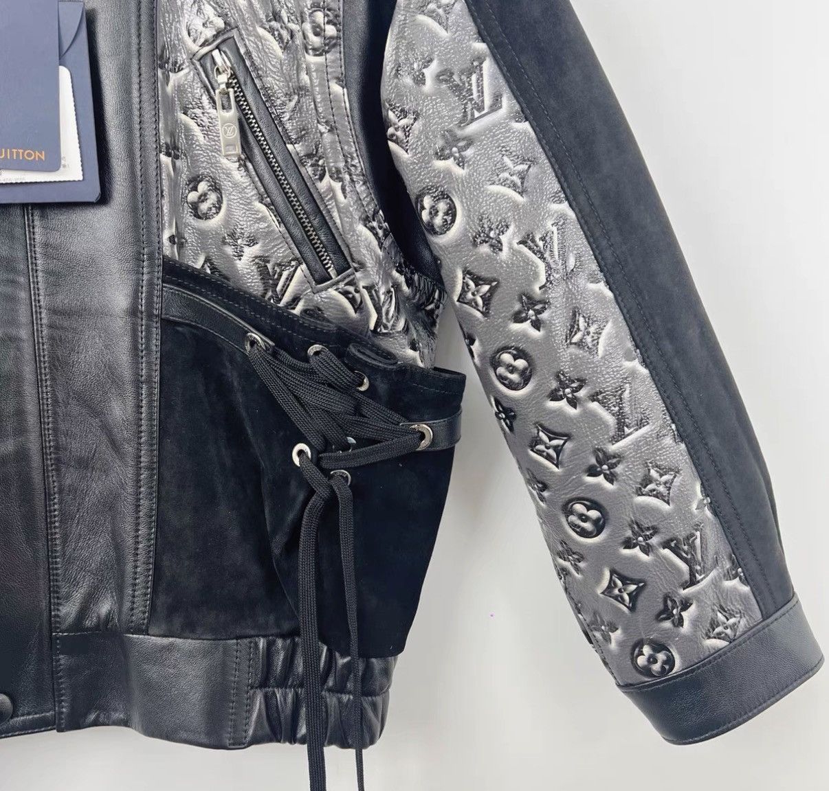 Louis Vuitton Louis Vuitton Monogram All Over Leather Trim Jacket K12 Size XXS / US 00 / IT 34 - 5 Thumbnail
