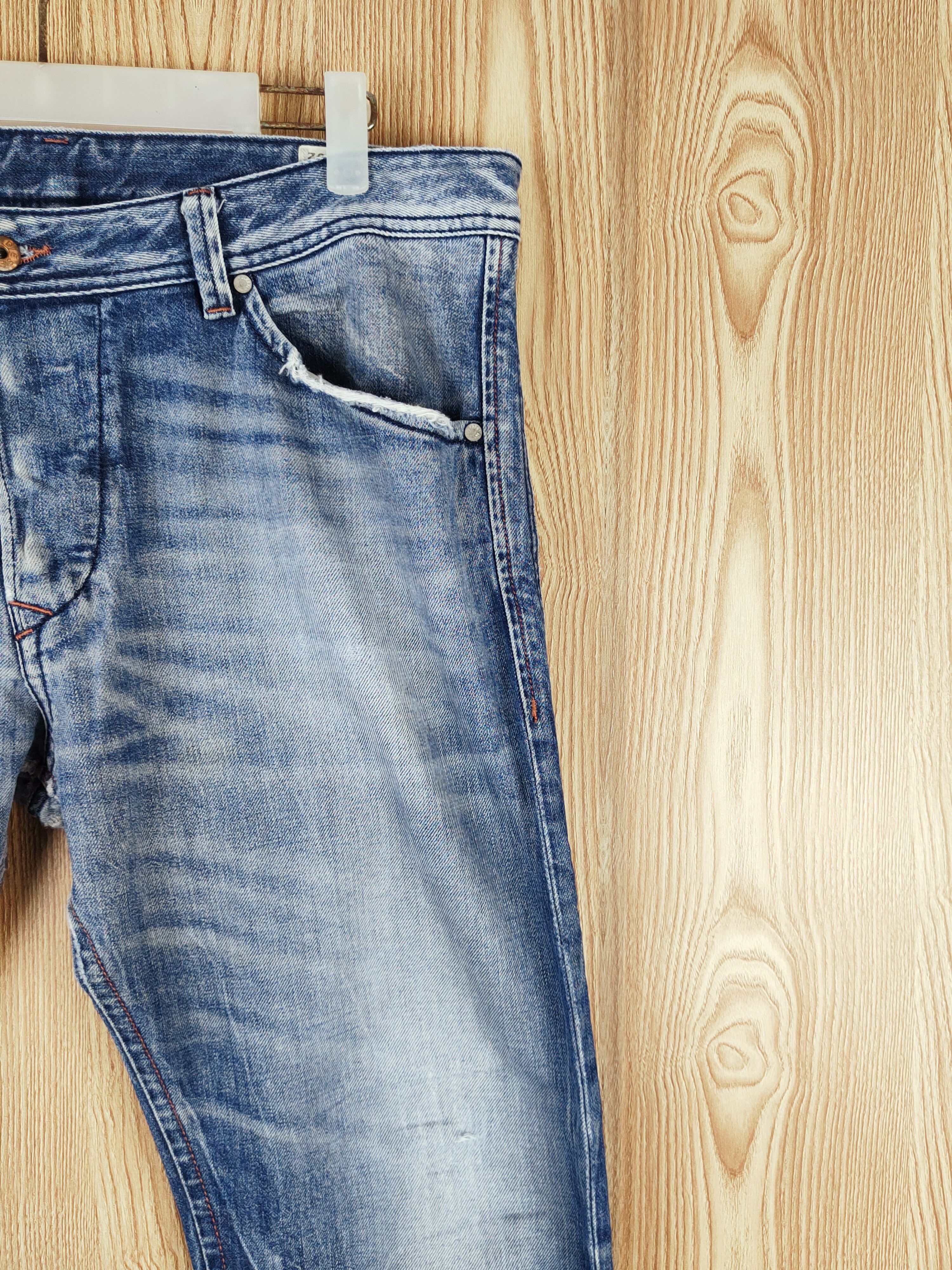 Diesel Diesel Blue Faded Distressed Ripped Jeans #S2741 Size US 35 - 6 Thumbnail