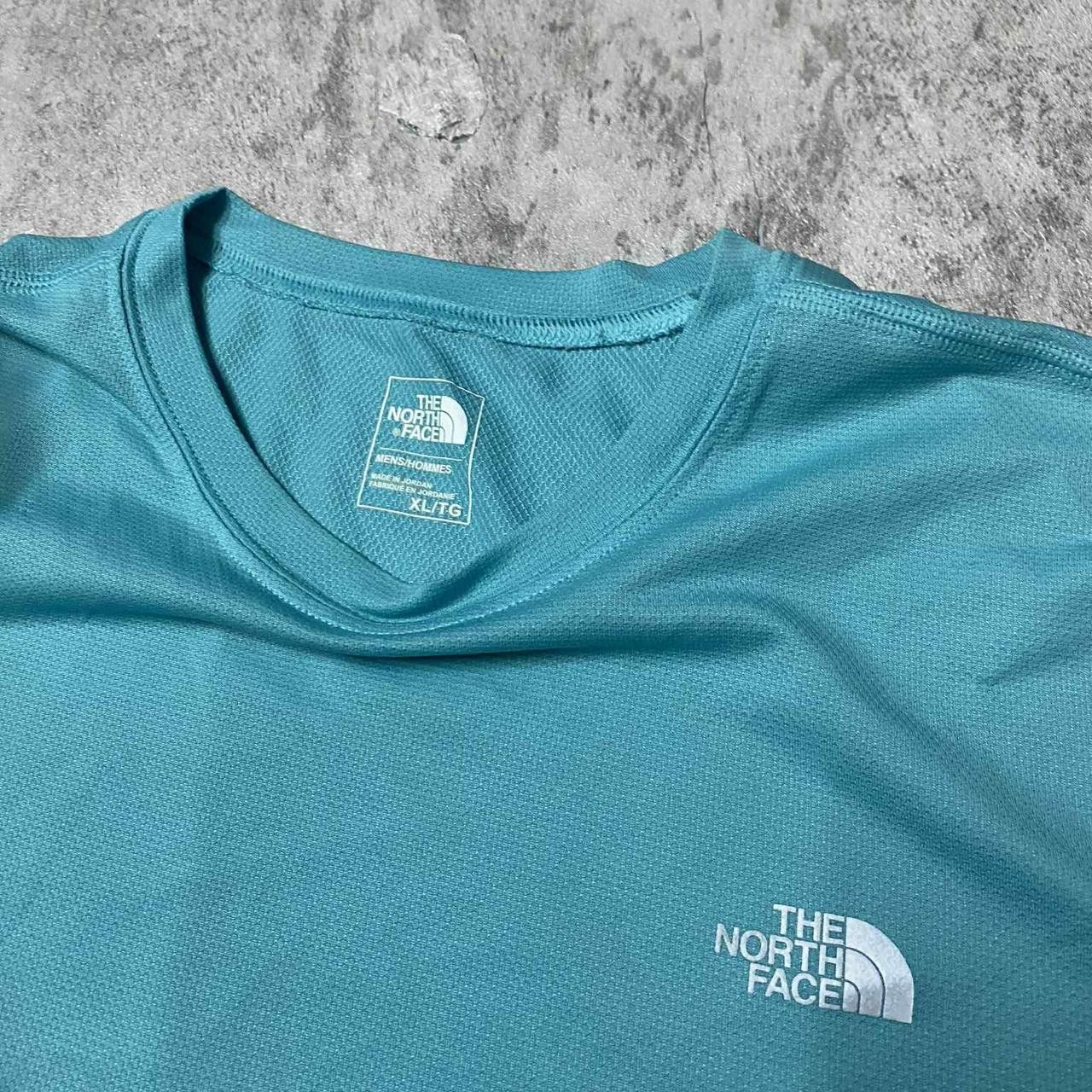 The North Face The North Face blue and white sportswear t-shirt Size US XL / EU 56 / 4 - 3 Thumbnail