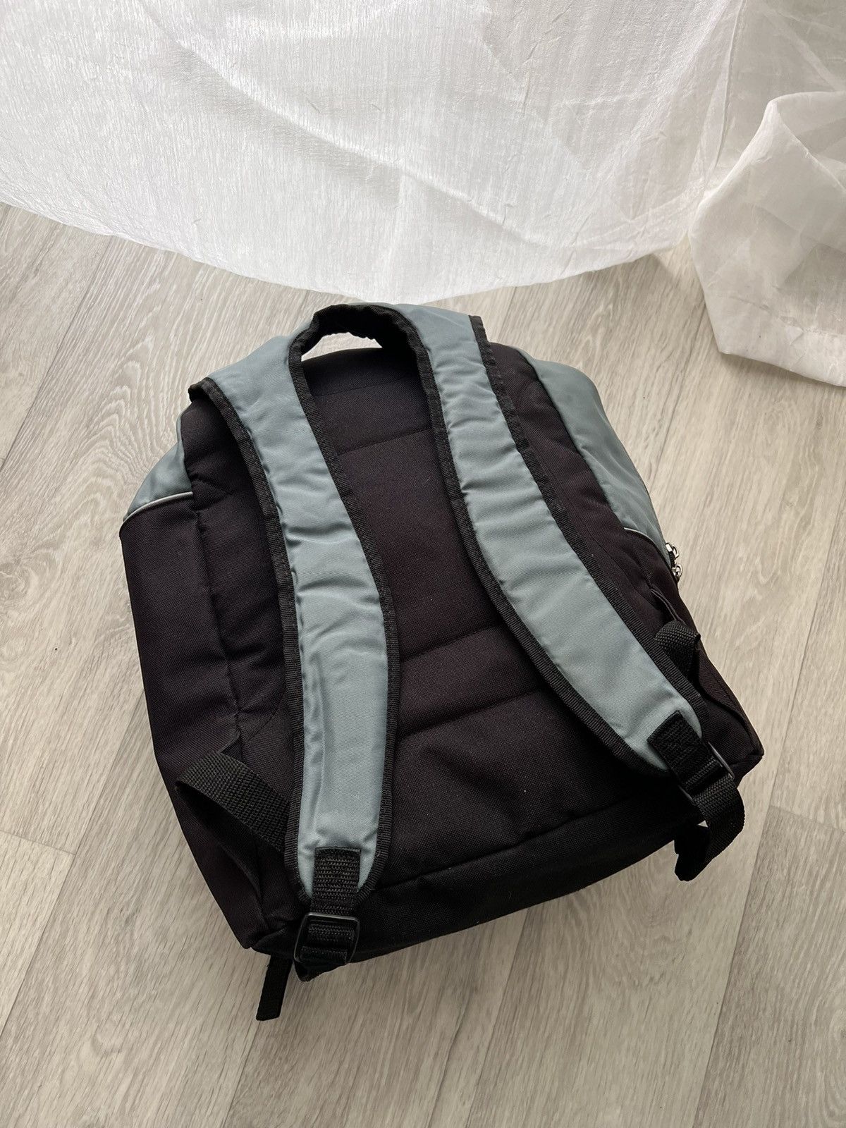 Nike × Vintage Vintage Nike Backpack Y2K Bag Size ONE SIZE - 7 Thumbnail