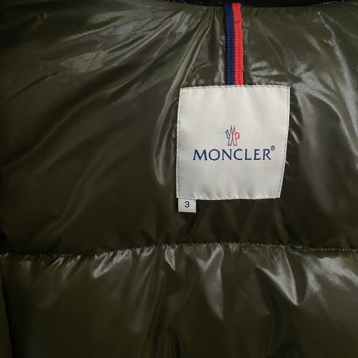 Moncler Moncler Puffer Jacket Big Logo Size US L / EU 52-54 / 3 - 12 Thumbnail