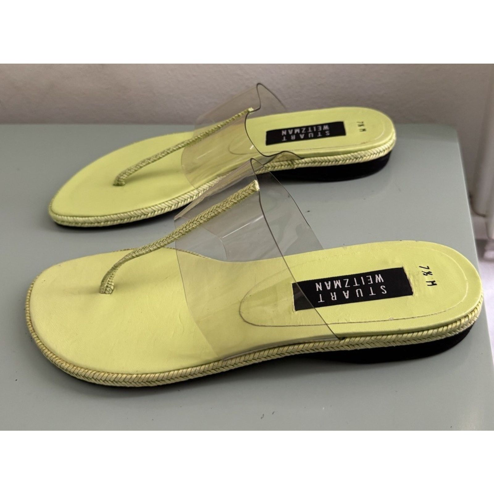 Stuart Weitzman Vintage Stuart Weitzman Clear Sandals Shoes Thong Lime Green Size US 7.5 / IT 37.5 - 3 Thumbnail