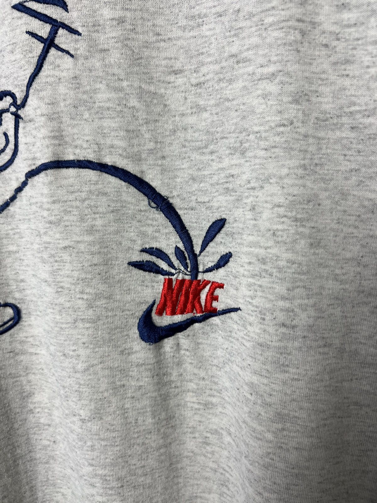 Nike Vintage 80s /90s Nike Calvin & Hobbes Piss Single Stitch Tee Size US XL / EU 56 / 4 - 6 Thumbnail