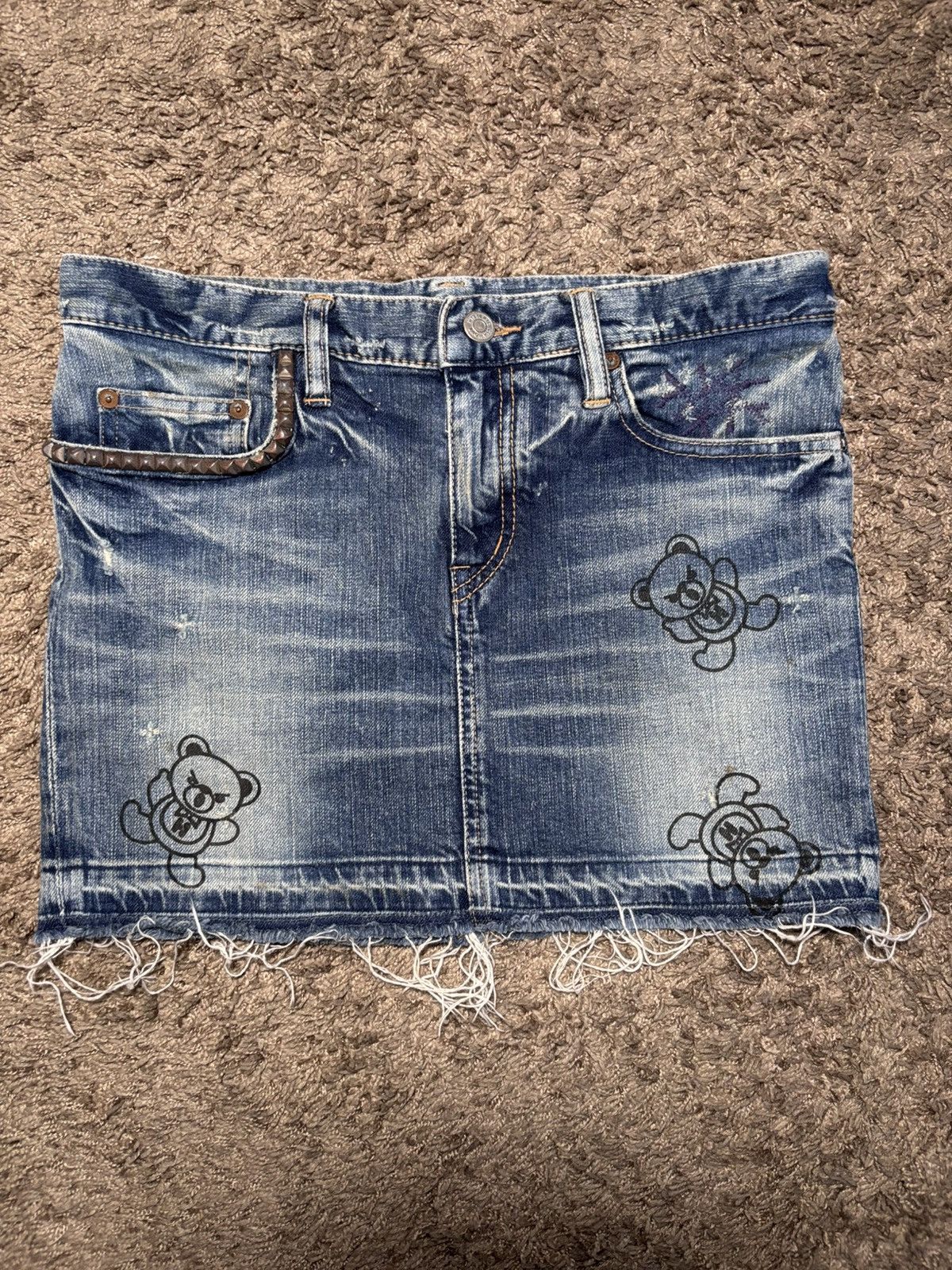 Hysteric Glamour Vintage Hysteric Glamour Bear Graphic Denim Mini Skirt Size Size 25" / US 0 / IT 36 - 1 Thumbnail