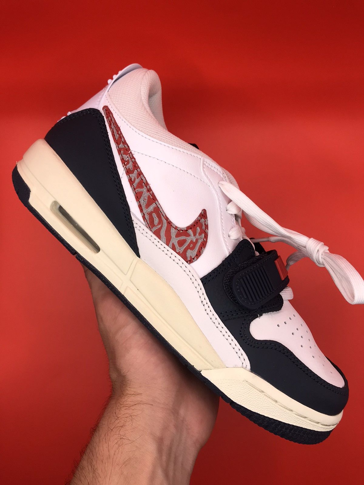 Jordan Brand Jordan Legacy 312 Low Size US 7 / EU 40 - 1 Thumbnail