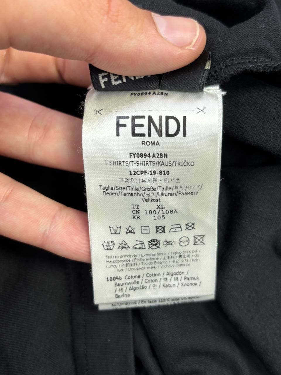 Fendi Fendi FF T-Shirt Size US XL / EU 56 / 4 - 6 Thumbnail