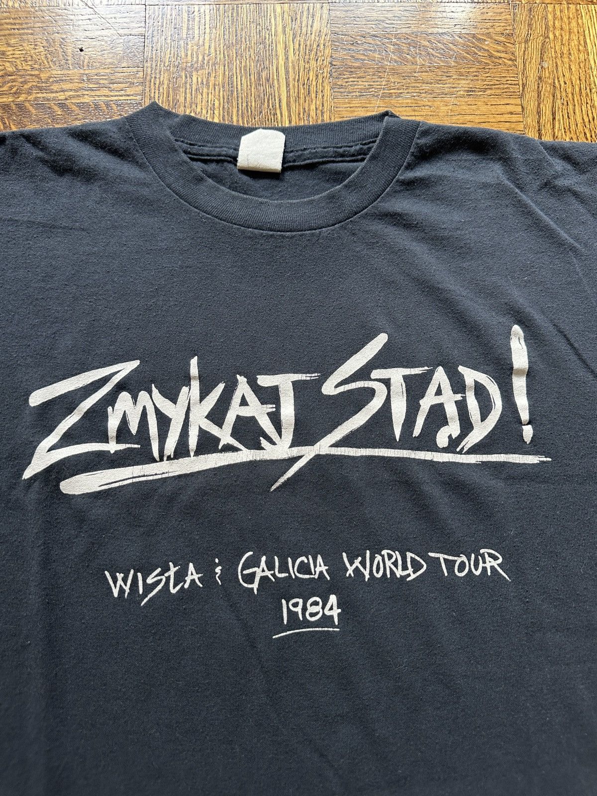 Vintage 1984 Zymkat Stad! Wista and Galicia World Tour Graphic Tee Size US M / EU 48-50 / 2 - 2 Thumbnail