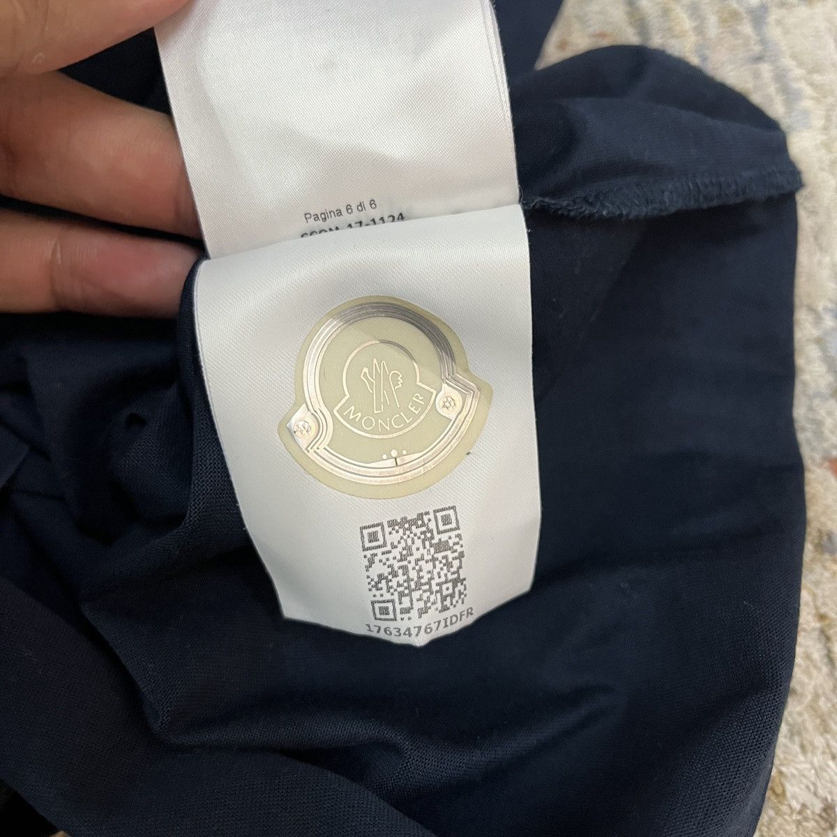 Moncler Moncler Maglia Small Logo Tshirt Size US S / EU 44-46 / 1 - 7 Thumbnail