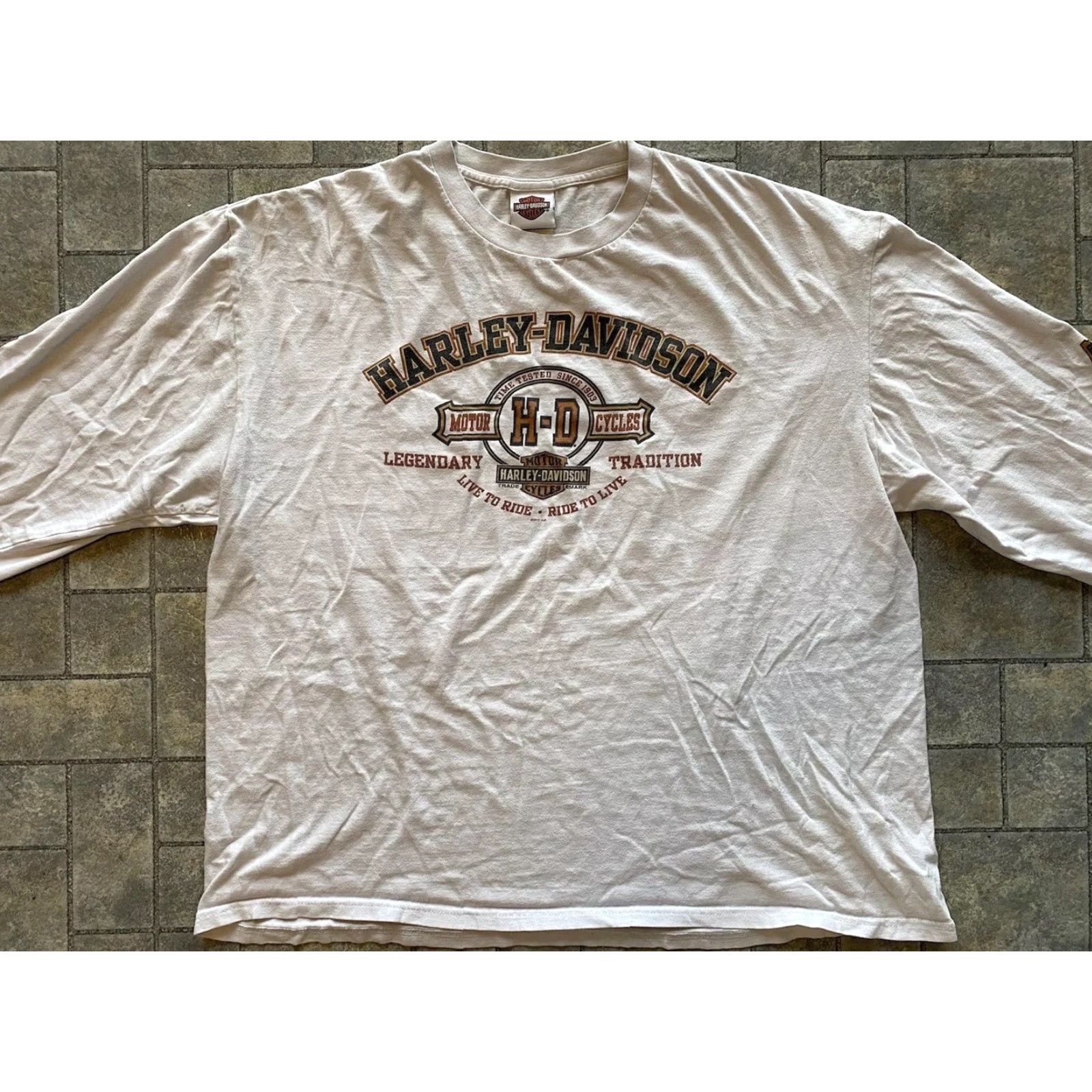 Harley Davidson VINTAGE Harley-Davidson Graceland Mens 2XL White Long Sleeve T-Shirt Elvis Live To Ride Memphis Tennessee Graphic Print Mens Size US XXL / EU 58 / 5 - 4 Thumbnail