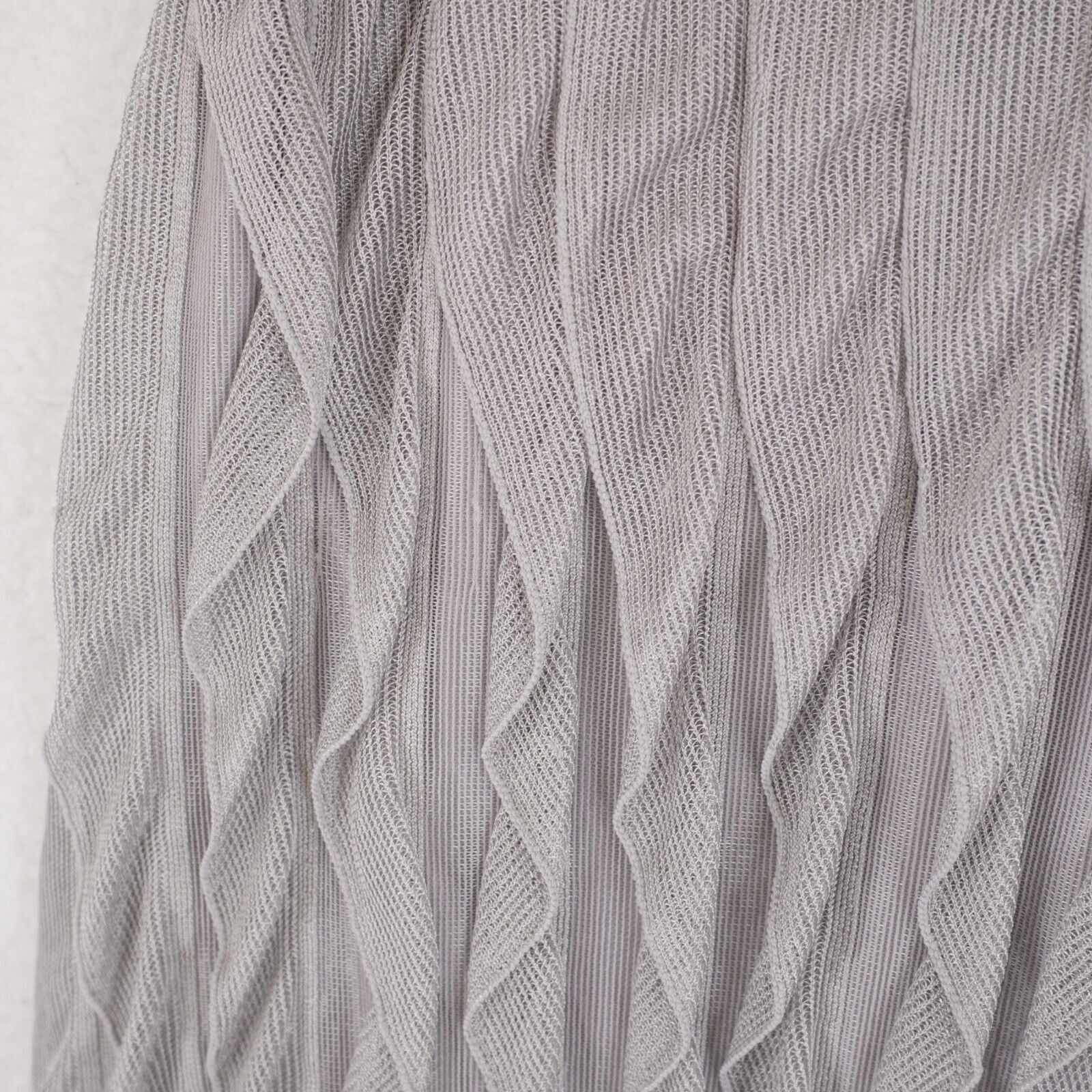 Forever 21 Forever 21 Gray Spaghetti Strap Gray Ruffle Blouse Top Large Size L / US 10 / IT 46 - 2 Thumbnail