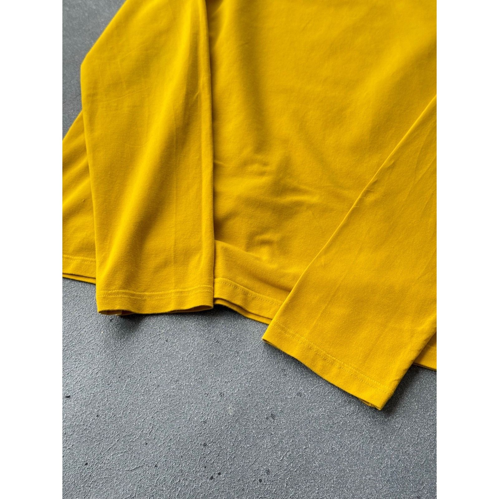 Prada Prada Long Sleeve Red Tab T-shirt Yellow Mens Size S Size US S / EU 44-46 / 1 - 14 Thumbnail