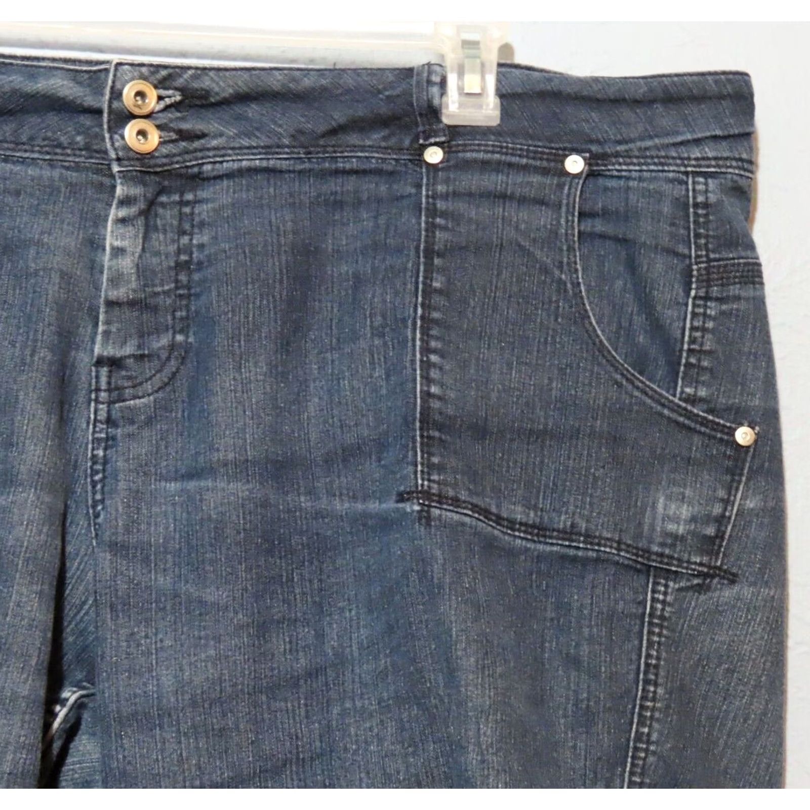Vintage Wah Jeans Women's Denim Jean Shorts Blue 20 Regular High Rise Zipper Cotton Blend Vintage No Pattern Debut: 0 Size 42" / US 20 - 3 Thumbnail
