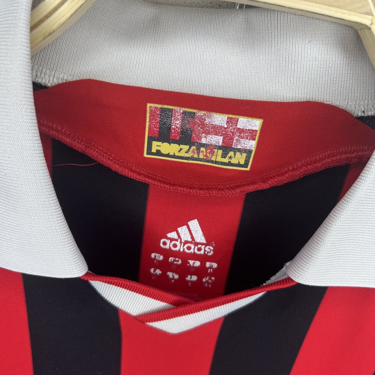 Adidas Authentic 09-10 Ronaldinho AC Milan Home Soccer Jersey Size US M / EU 48-50 / 2 - 6 Thumbnail
