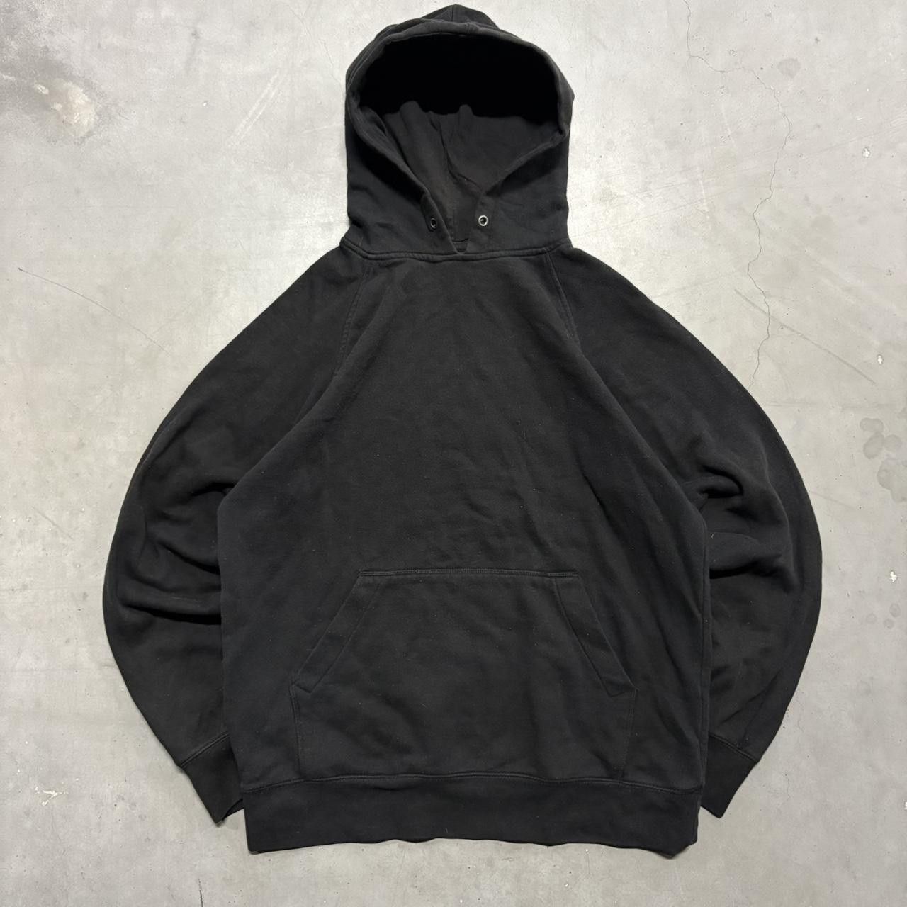 Vintage Crazy Vintage Y2K/2000s Blank Black Minimalist Essential Hoodie! Size US S / EU 44-46 / 1 - 1 Thumbnail