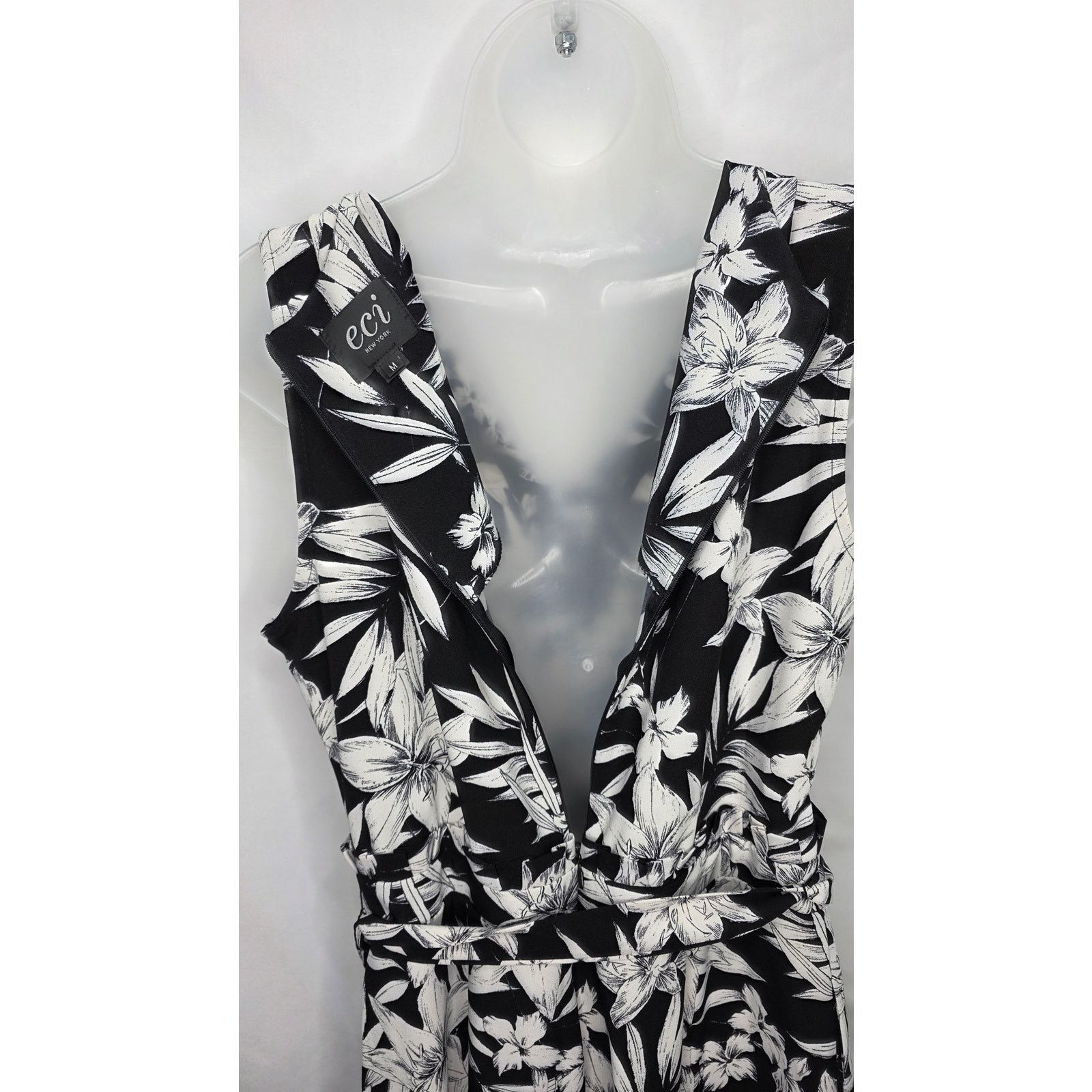 Other ECI Black & White Floral Cropped Wide Leg Pant Jumpsuit Size 28" / US 6 / IT 42 - 8 Thumbnail