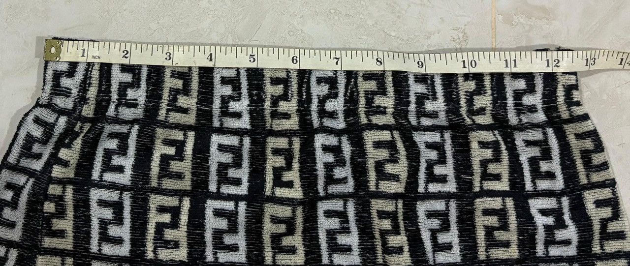 Fendi Vintage Fendi Monogram Skirt Size 26" / US 2 / IT 38 - 8 Thumbnail