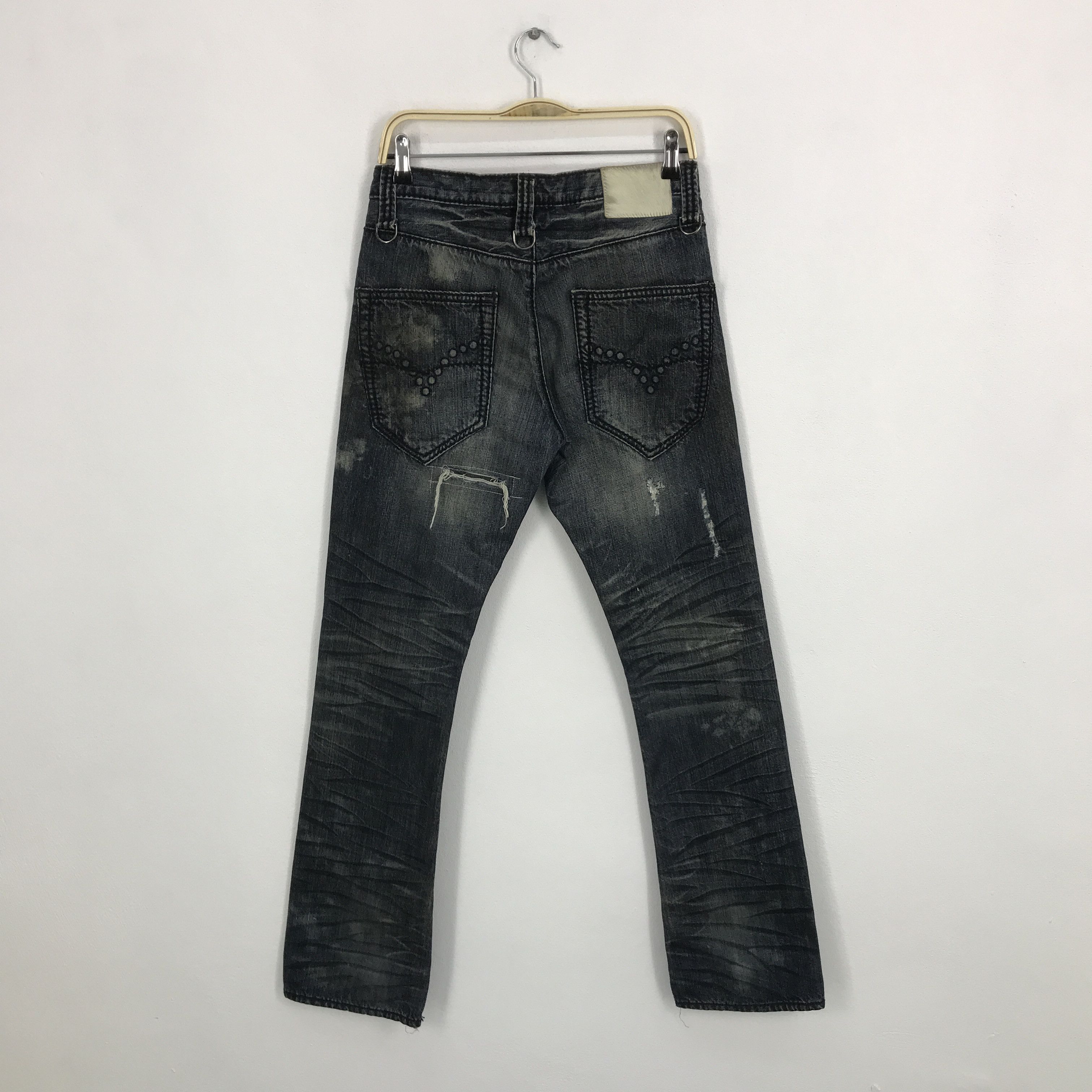 Japanese Brand Flared japanese brand bootcut distressed denim jeans Size US 31 - 2 Thumbnail