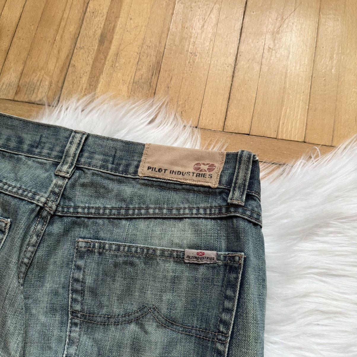 If Six Was Nine 📌 Vintage Pilot Industries Y2K Washed LGB vibe Denim Jeans Size US 31 - 5 Thumbnail