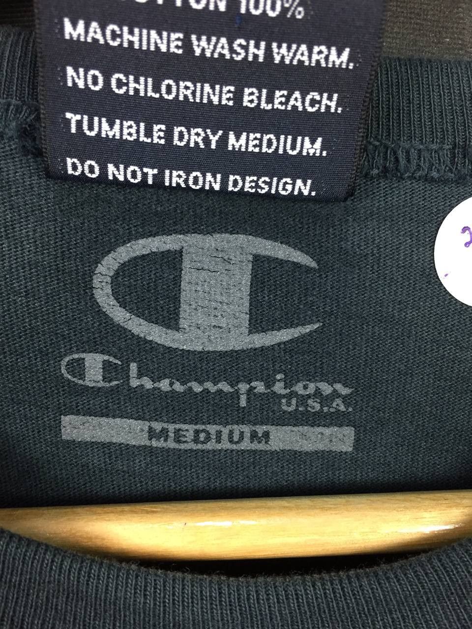 Champion Vtg Sunfaded Champion USA X Snap On Spell Out Tee Size US M / EU 48-50 / 2 - 11 Thumbnail