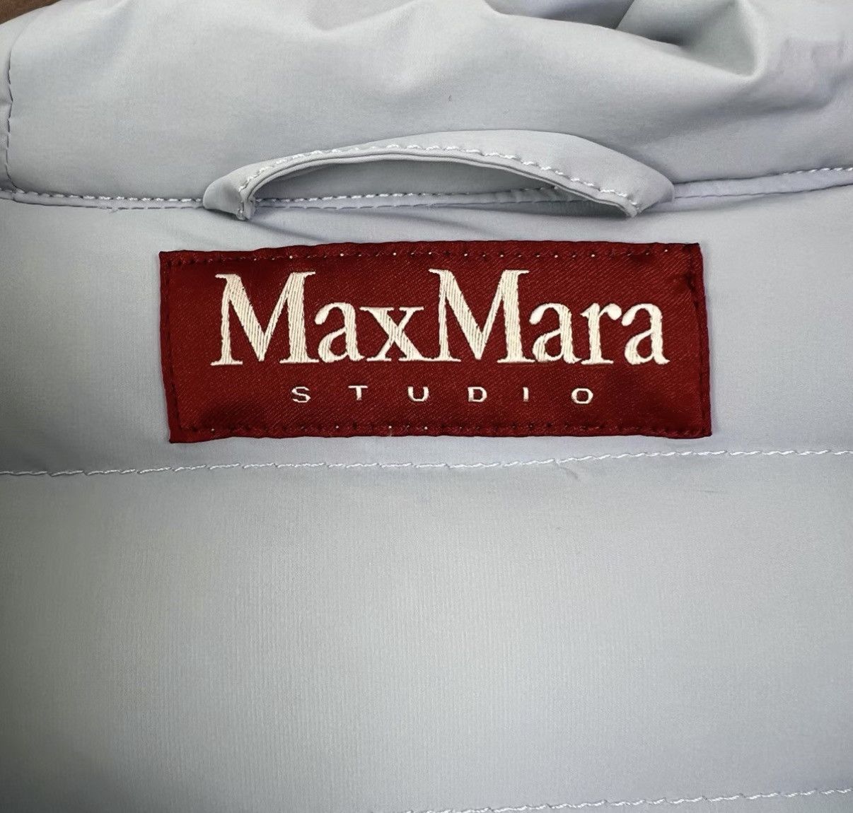 Max Mara Max Mara / Light Blue Down Jacket with Fur Collar K12 Size XXS / US 00 / IT 34 - 3 Thumbnail