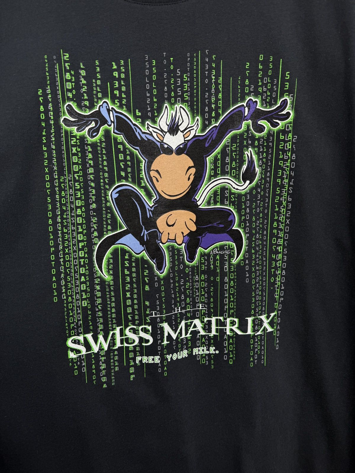 4GSELLER 🇨🇭Vintage Y2K Swiss Matrix Cow Movie T-Shirt Funny Humor Rare Size US XL / EU 56 / 4 - 4 Thumbnail