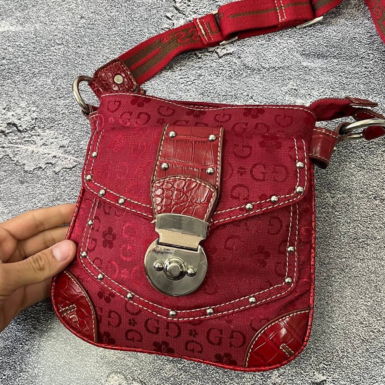 Vintage Vintage Y2K Guess Style Monogram Red Bag Size ONE SIZE - 12 Thumbnail