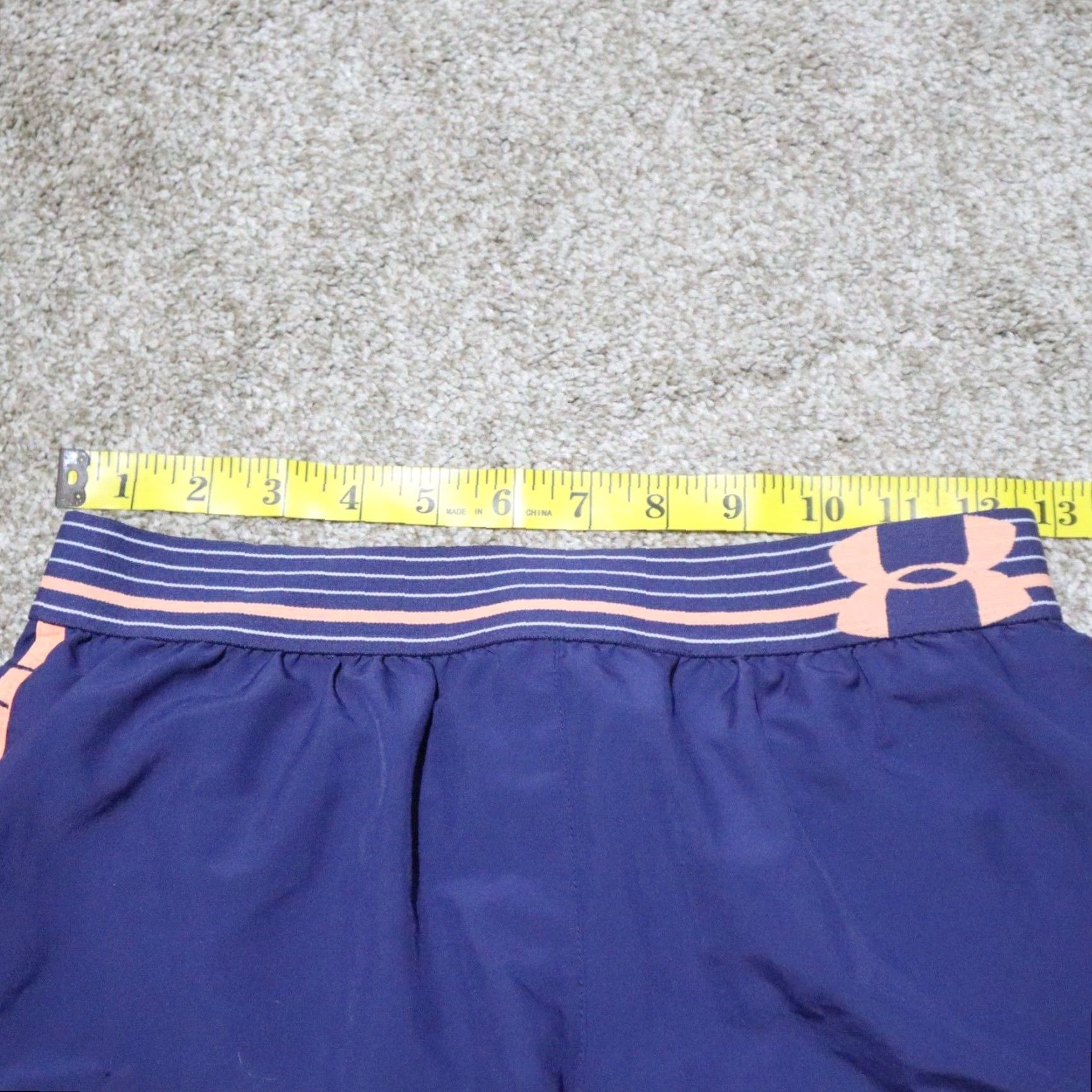Under Armour Under Armour HeatGear Shorts Women's XS Running & Jogging Athletic Orange Short Pants - 100% Polyester - Inseam 2.0 in. Size 26" / US 2 / IT 38 - 3 Thumbnail