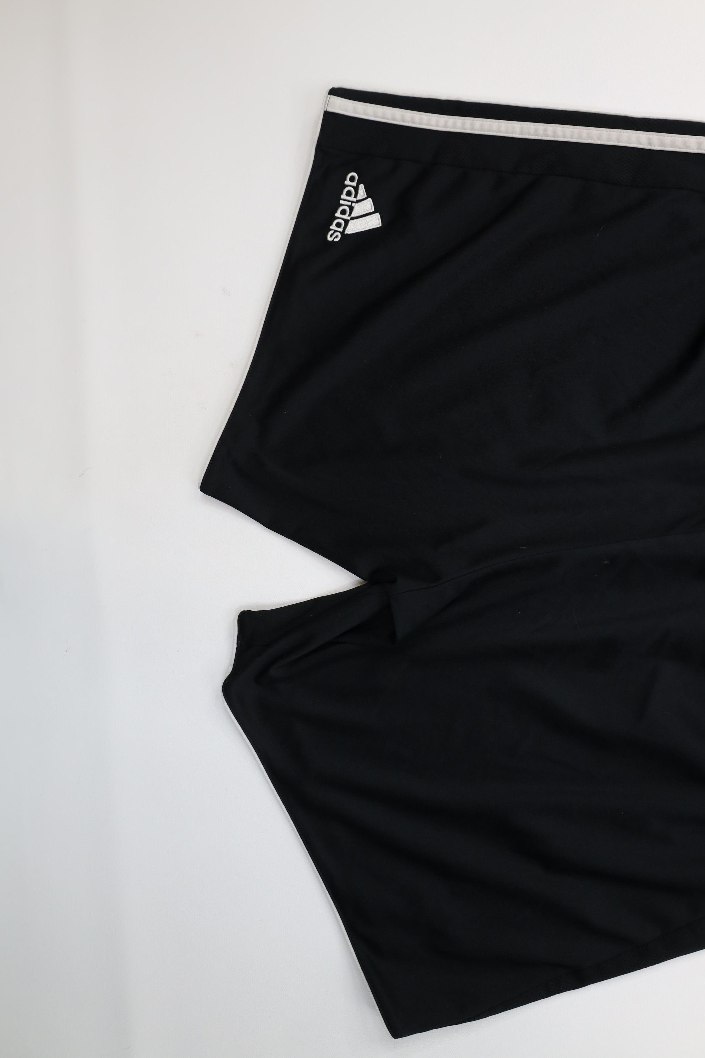 Adidas Vintage Y2K Adidas Running Jogging Soccer Shorts Black Size US 34 / EU 50 - 10 Thumbnail