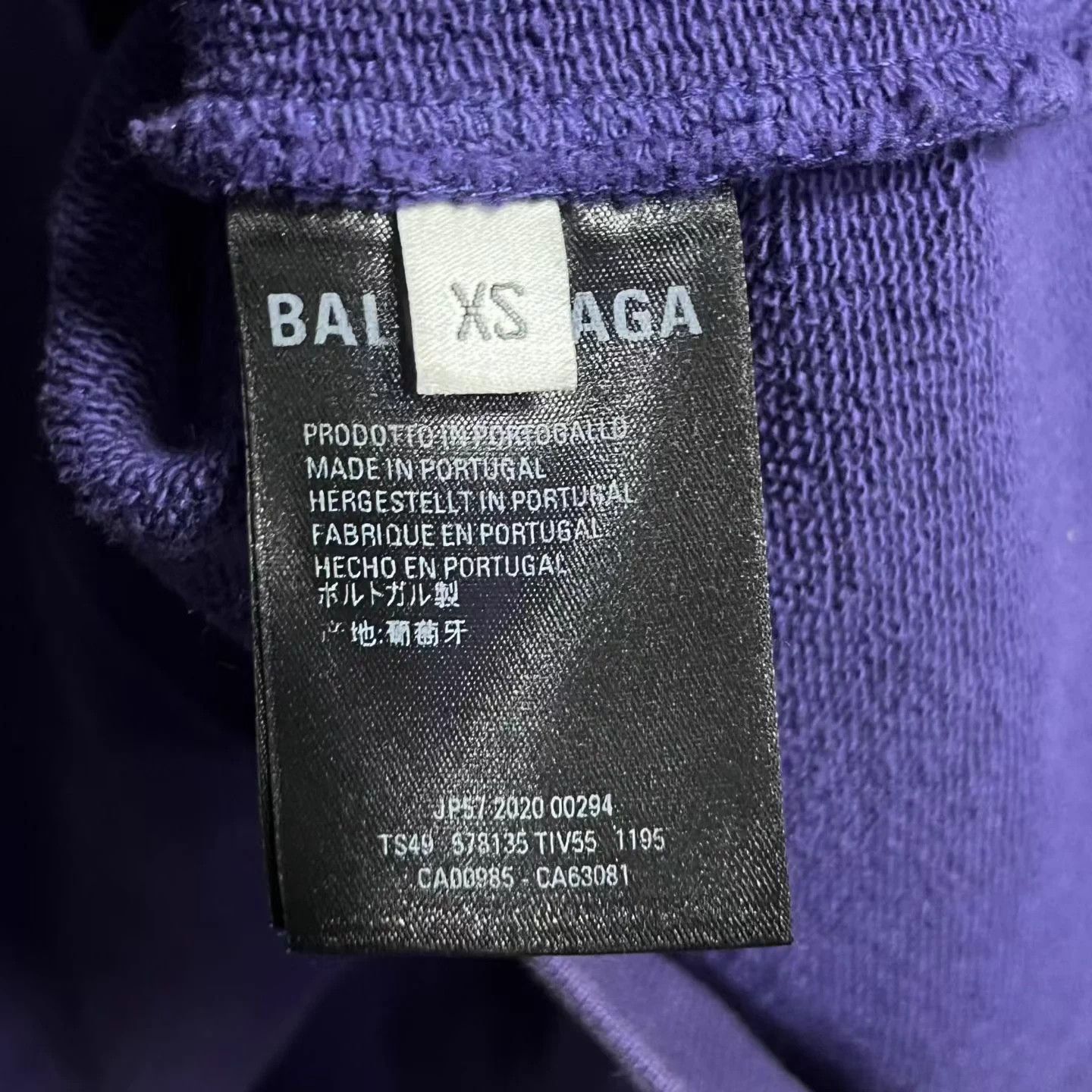 Balenciaga Balenciaga Navy Letter Logo Sweatshirt Size US S / EU 44-46 / 1 - 4 Thumbnail