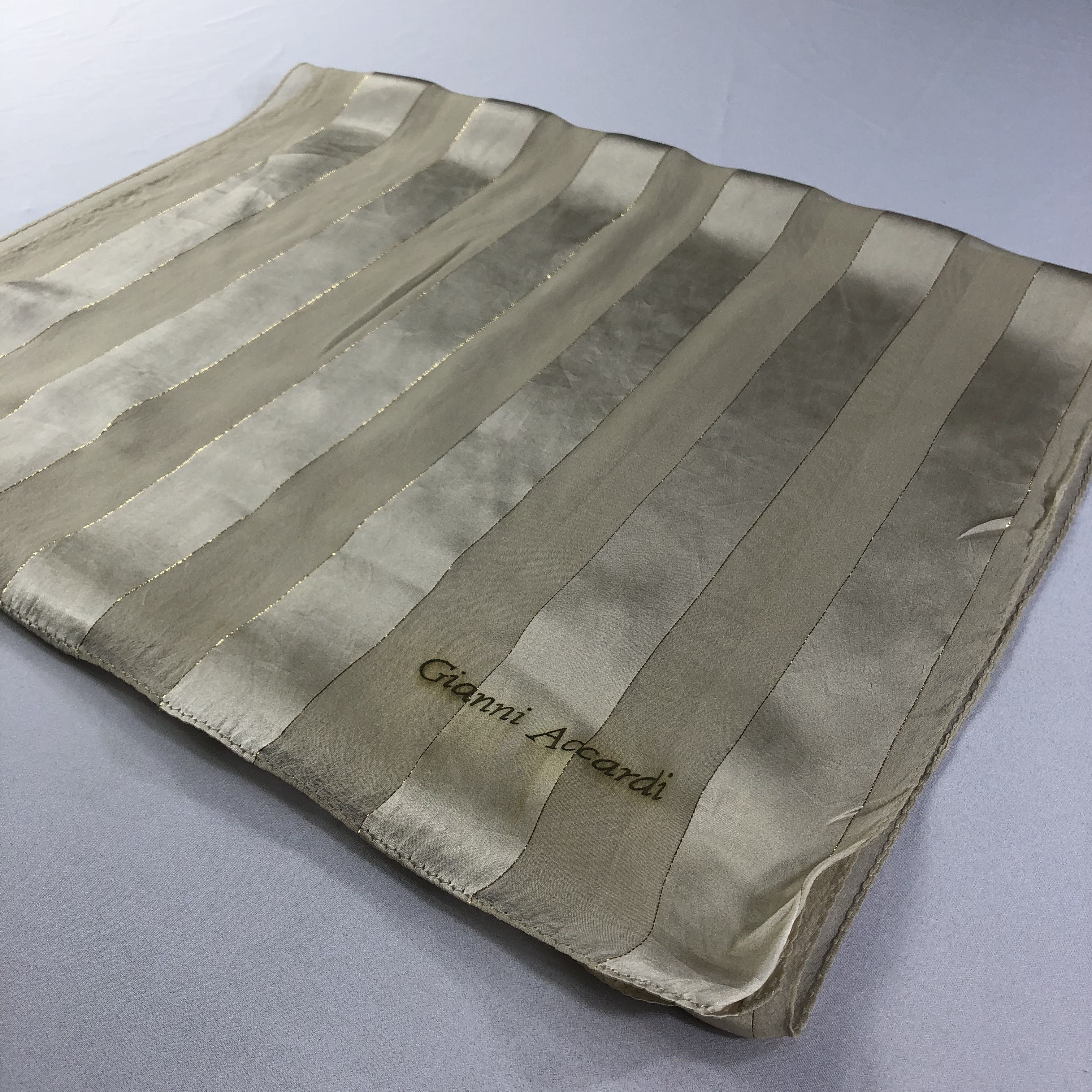 Vintage Vintage Gianni Accardi Silk Scarf Size ONE SIZE - 4 Thumbnail