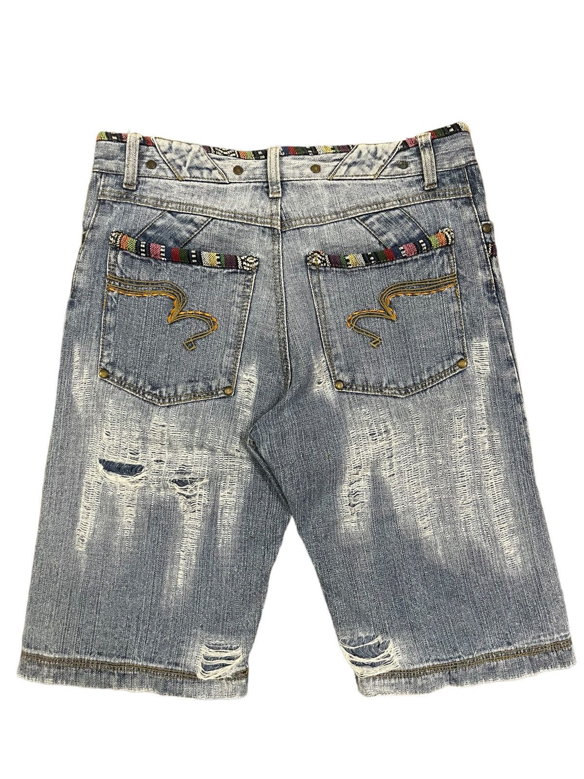 Other Crazy Y2K Japanese Brand Ripped Distressed Short Jeans Size US 32 / EU 48 - 2 Thumbnail