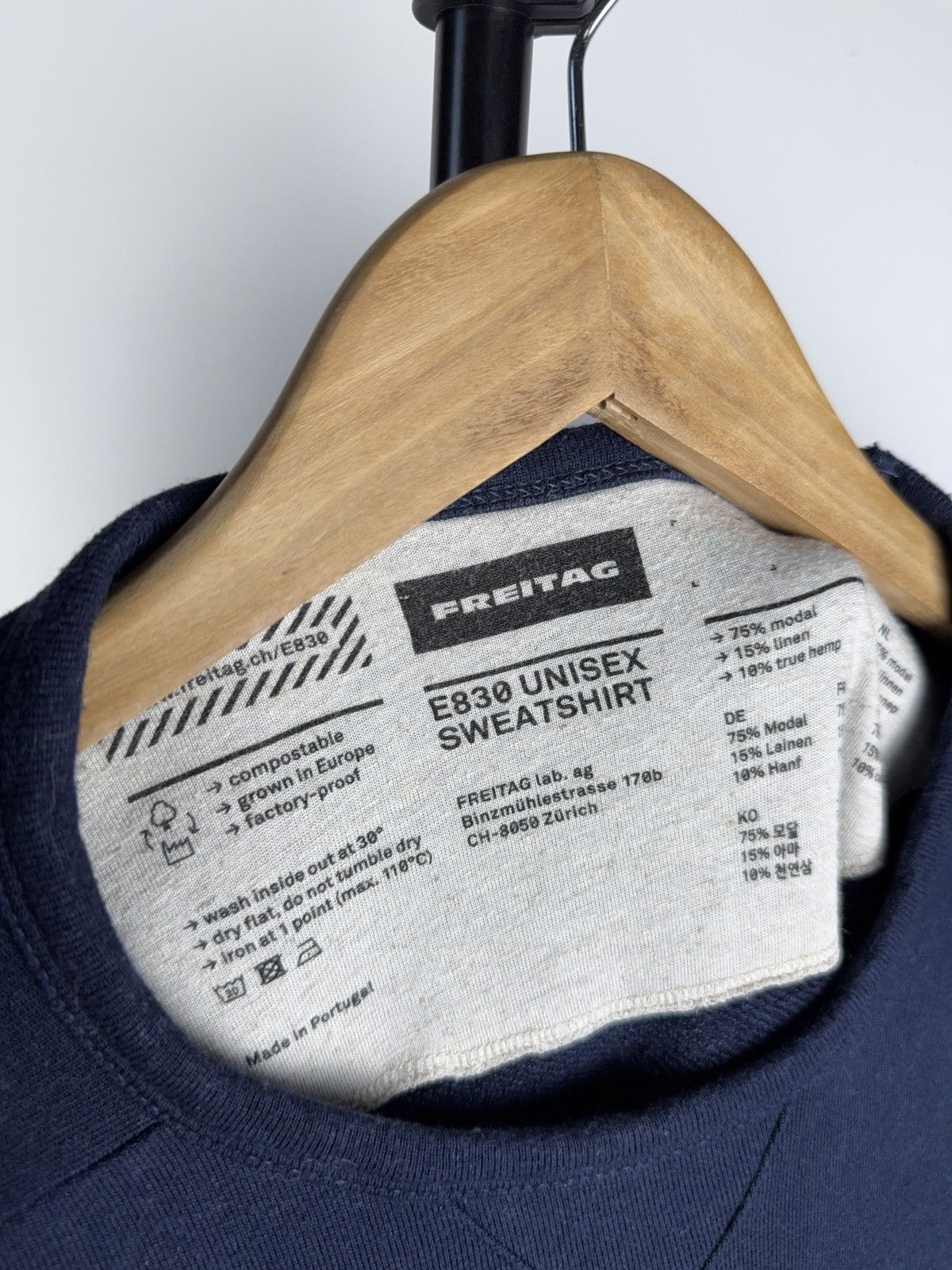 Freitag ♻️ECO Vintage 00s E830 Freitag Portugal Unisex Y2K sweatshirt Size US L / EU 52-54 / 3 - 4 Thumbnail