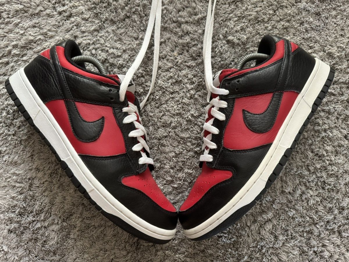 Nike Rare Nike dunk 2009 low premium retro SZ us9.5 Size US 9.5 / EU 42-43 - 1 Thumbnail