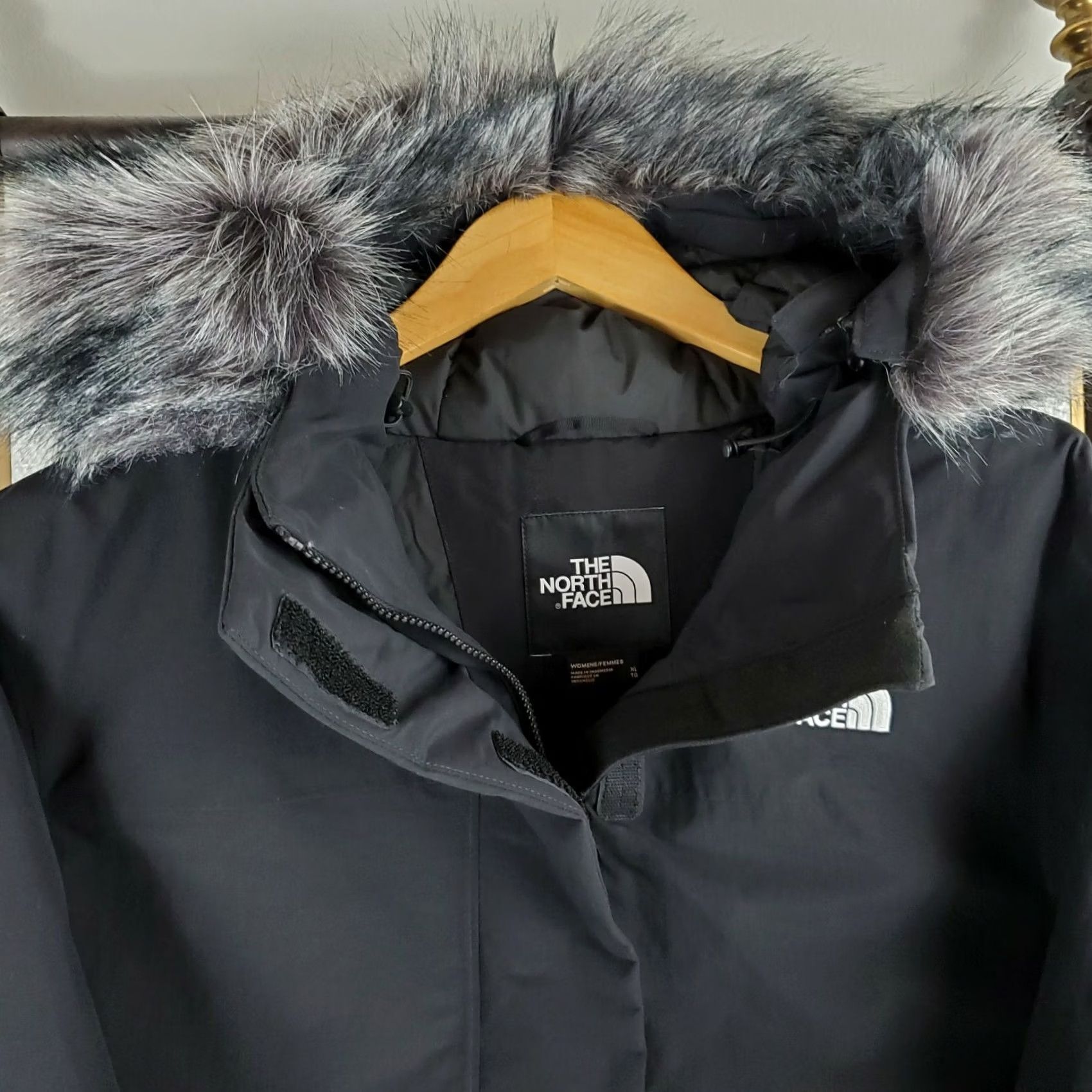 The North Face VINTAGE The North Face Arctic Parka Womens XL Black 550 Down Waterproof Windproof Hyvent 550 Down Filled Parka Snow Winter Size XL / US 12-14 / IT 48-50 - 6 Thumbnail