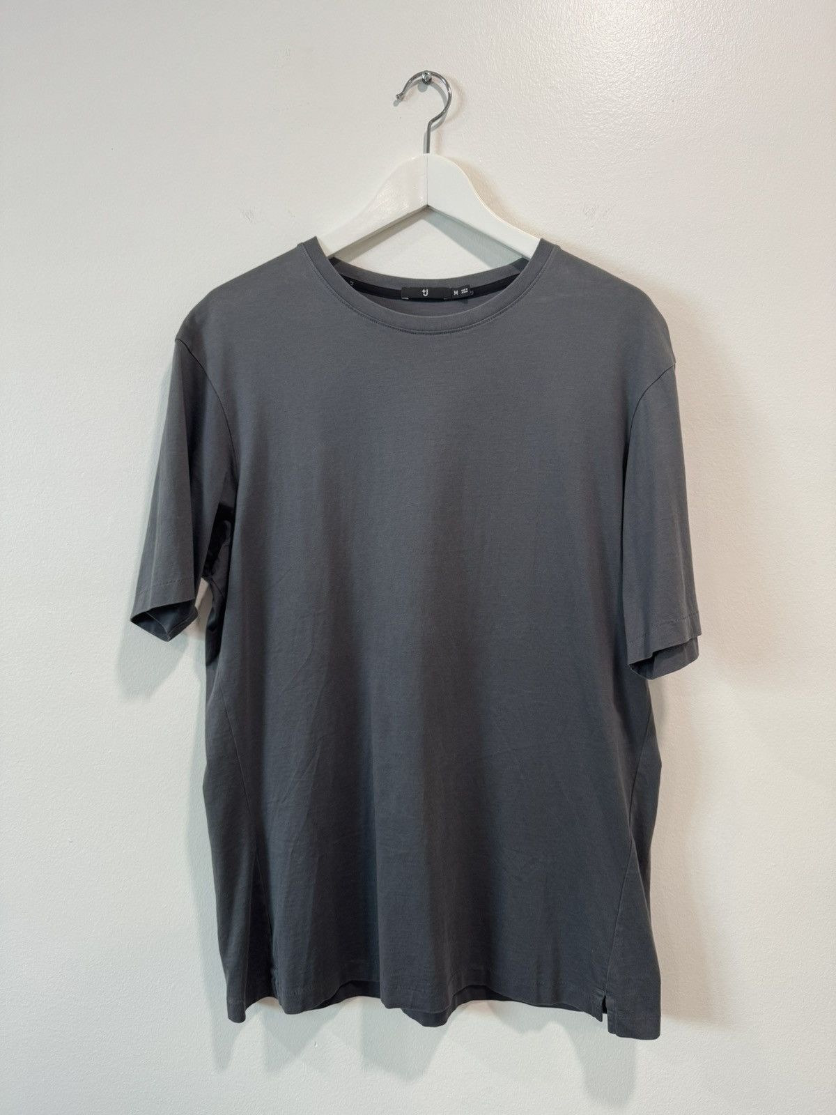 Jil Sander × Uniqlo Uniqlo x Jil Sander +J Supima® T-Shirt Dark Grey Size Medium Size US M / EU 48-50 / 2 - 1 Thumbnail
