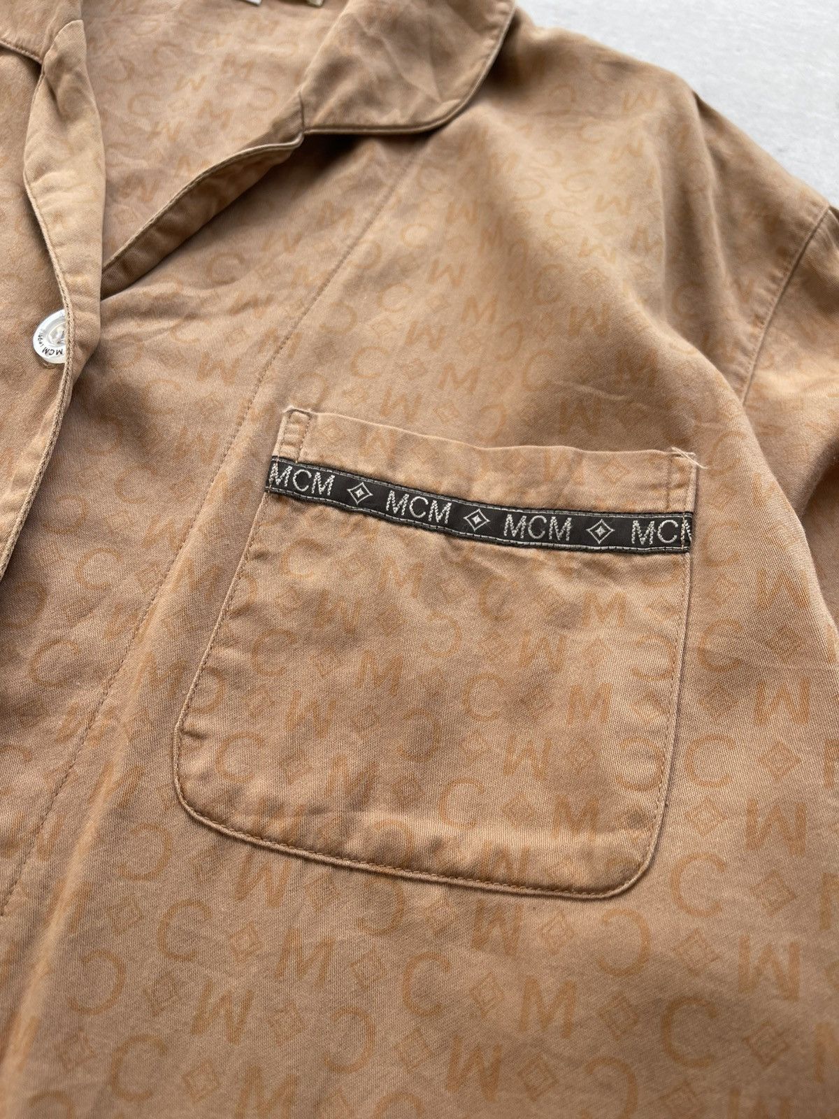 MCM 🔥VINTAGE MCM MONOGRAM BUTTON-UP LOUNGE SHIRT Size US L / EU 52-54 / 3 - 7 Thumbnail