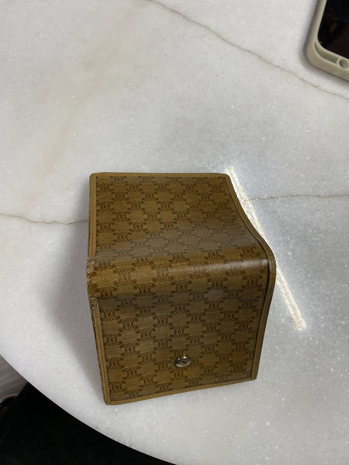 Celine Celine Monogram Leather Women’s Bifold Wallet Preowned Size ONE SIZE - 3 Thumbnail