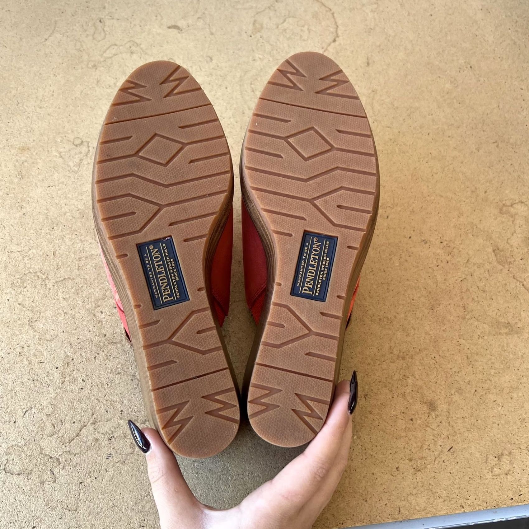 Pendleton Pendleton Sandals Womens Size 8 Red Suede Wedge Slides Open Toe Jacquard Mules Size US 8 / IT 38 - 4 Thumbnail