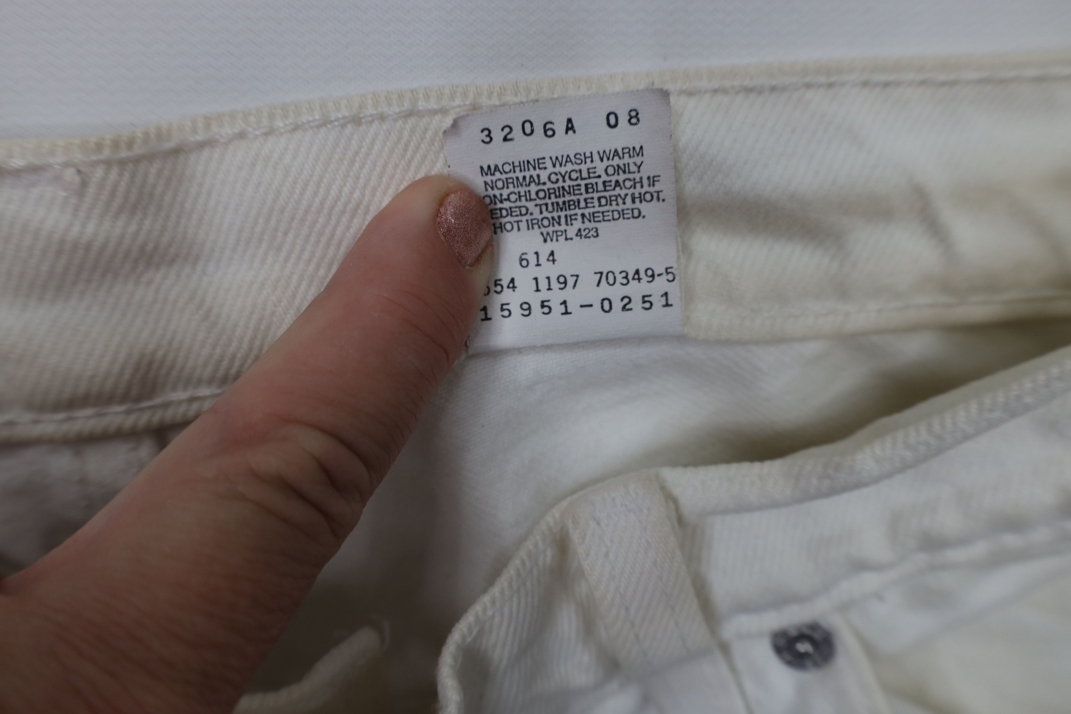 Levi's Vintage 90s Levis 950 Orange Tab Relaxed Fit Jeans White USA Size 36" / US 14 / IT 50 - 8 Thumbnail