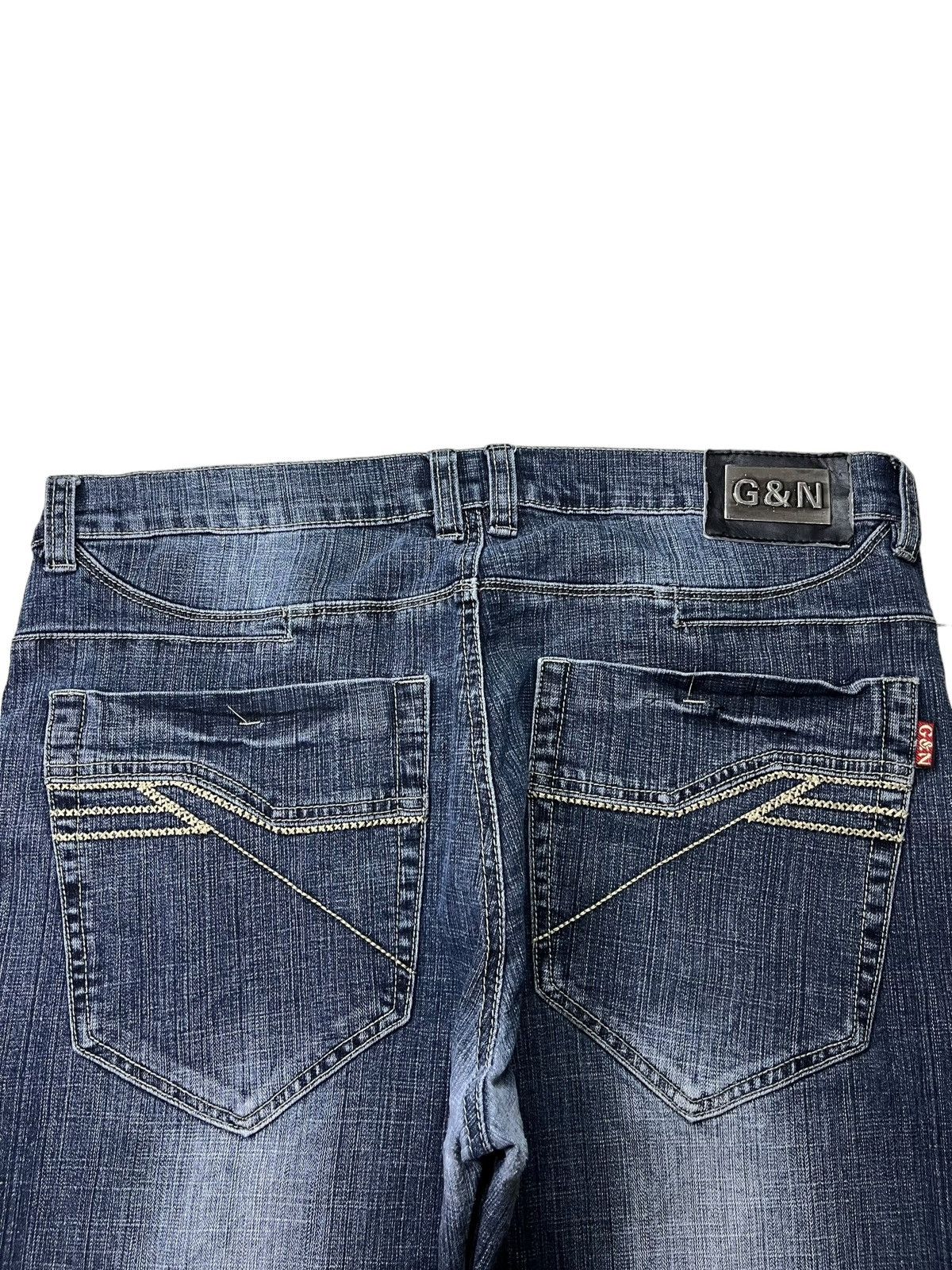 Japanese Brand Vintage Japanese Brand Faded Blue Wash Baggy Jeans Size US 36 / EU 52 - 8 Thumbnail