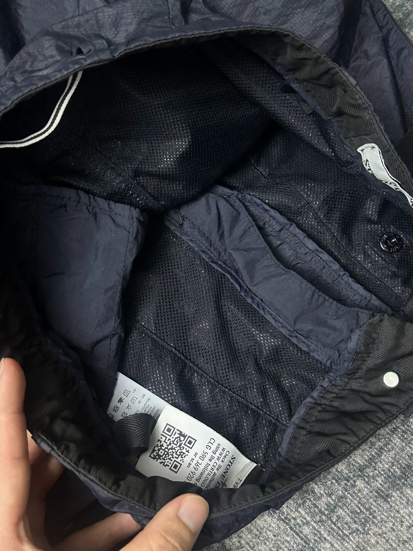 Stone Island StoneIsland Metal Nylon Seersucker 2-Pocket Navy Cargo Pants Size US 29 - 4 Thumbnail