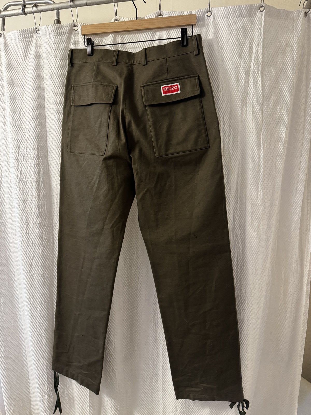 Kenzo Kenzo logo-patch cargo trousers sz 42 fr (sz 34 us) Size US 34 / EU 50 - 2 Thumbnail