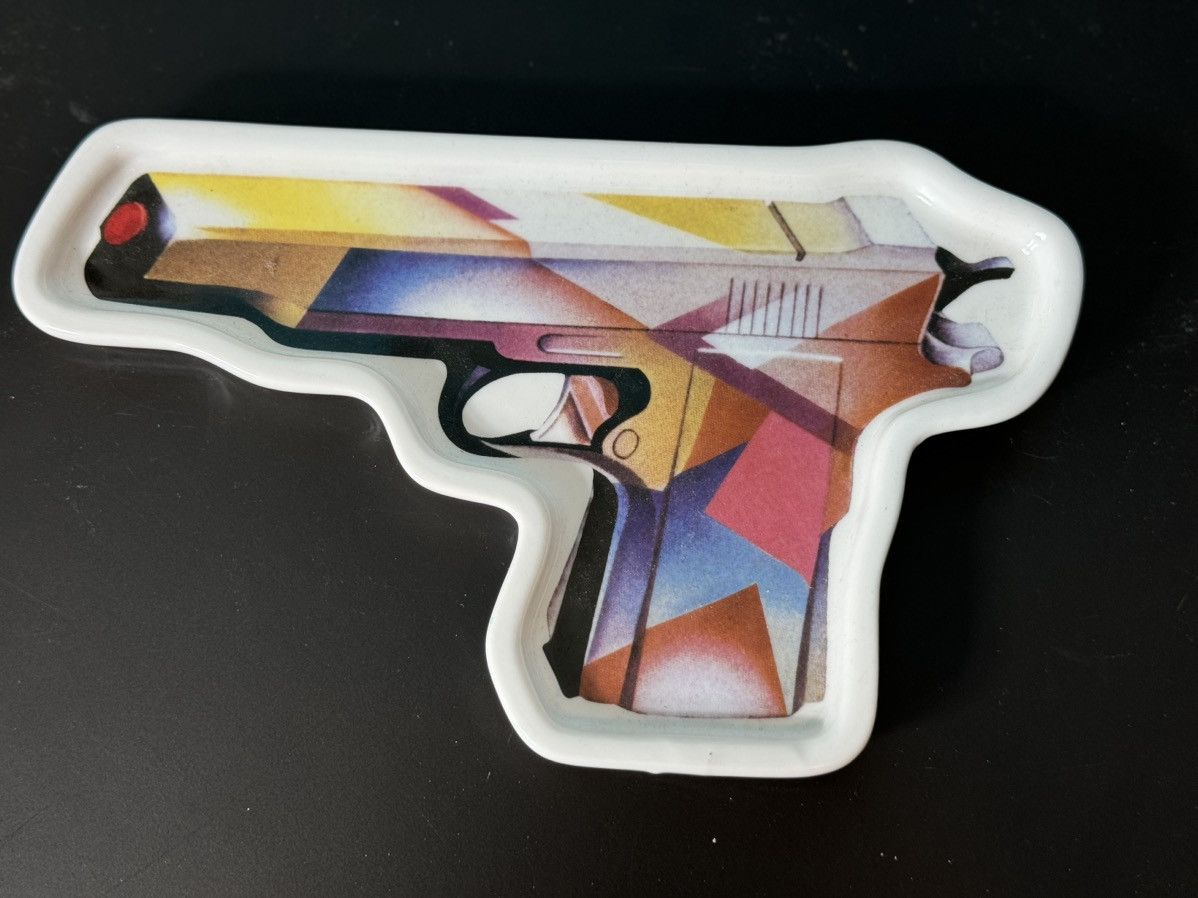 Supreme × Vintage SUPREME X A. Mendini Milano Ceramic Gun Tray Size ONE SIZE - 3 Thumbnail