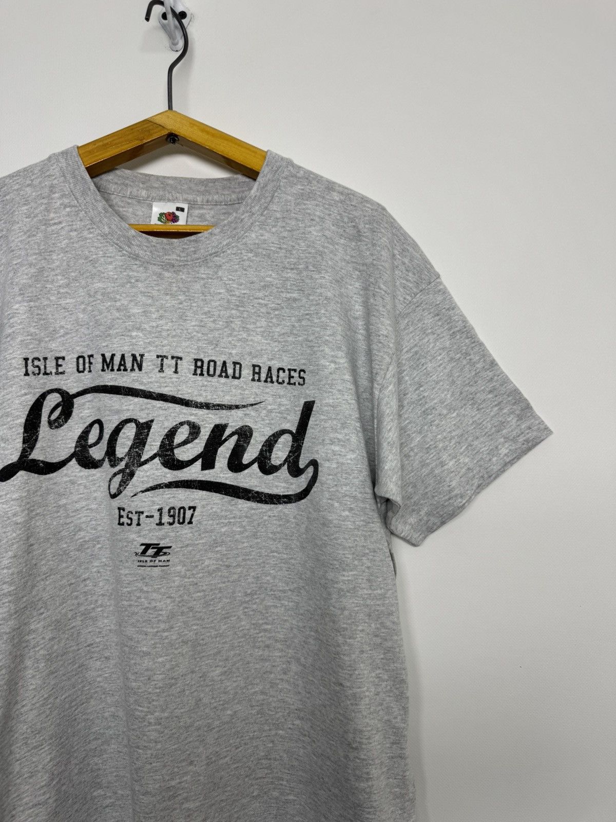 Fruit Of The Loom Vintage Y2k Big Logo Legend T Shirt Size US L / EU 52-54 / 3 - 6 Thumbnail