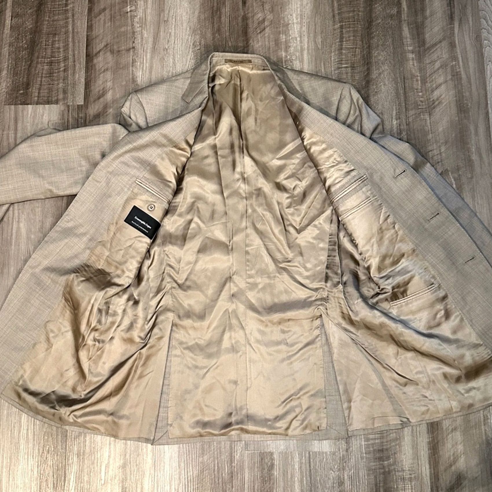 Ermenegildo Zegna Ermenegildo Zegna Traveller Micronsphere 3 Button Made in Italy Jacket 42L US Men Sport Coat Brown Wool Silk 90/10 Big & Tall Mens Size US XS / EU 42 / 0 - 6 Thumbnail
