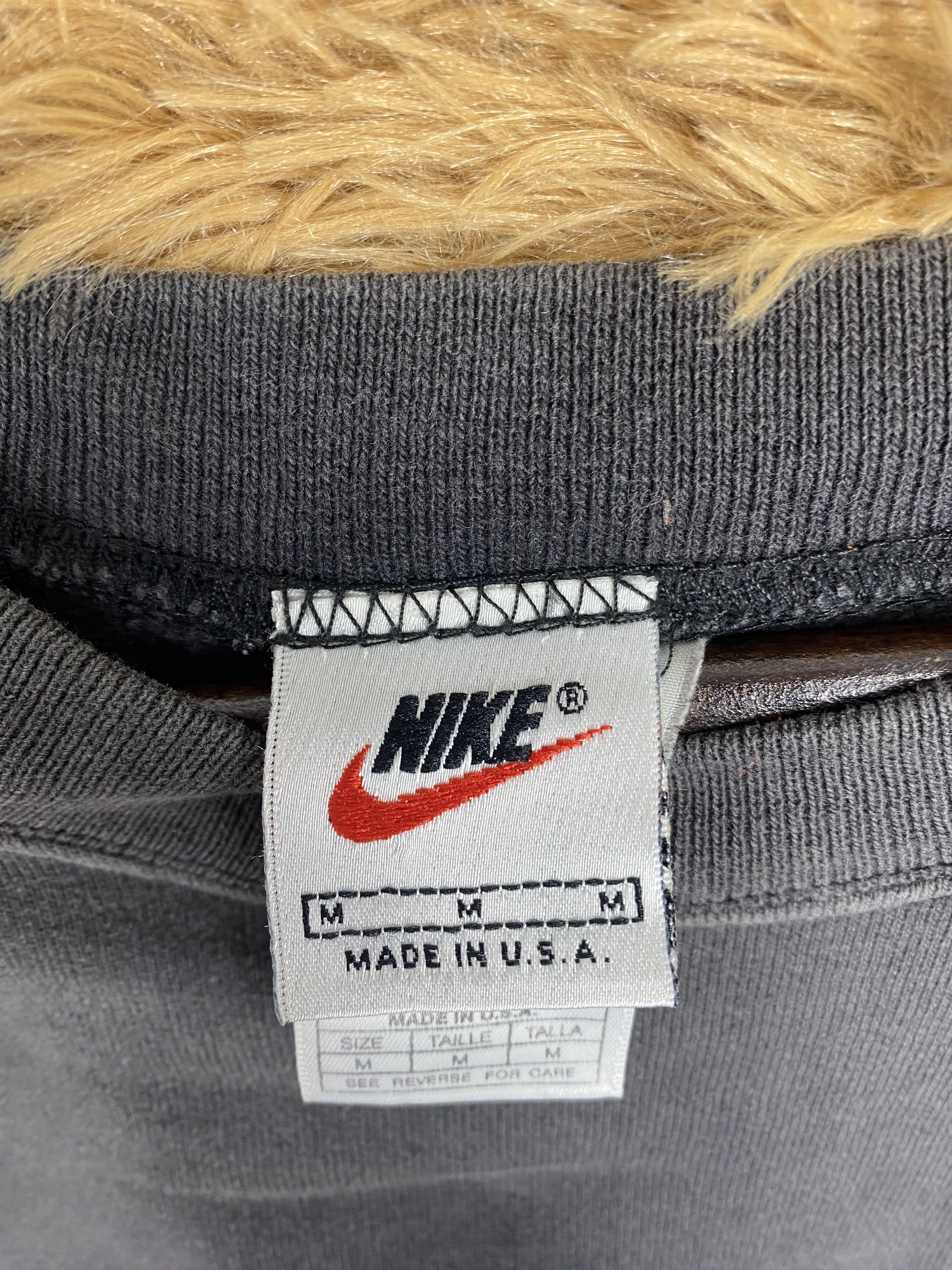 Nike Vintage Nike Crewneck USA Faded Sweatshirts DJ789 Size US M / EU 48-50 / 2 - 8 Thumbnail