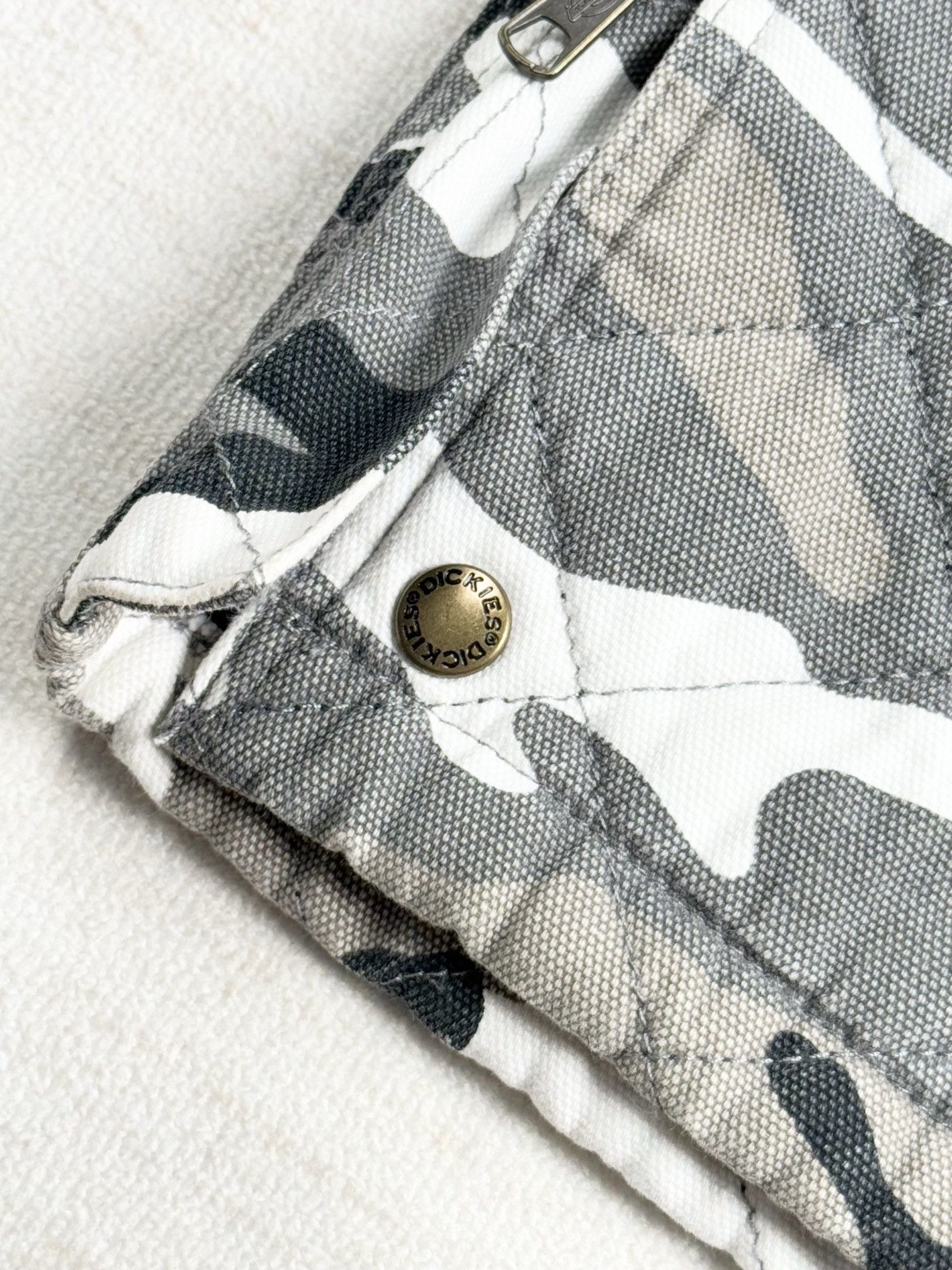 Dickies × Supreme snow camo overall Size US L / EU 52-54 / 3 - 9 Thumbnail